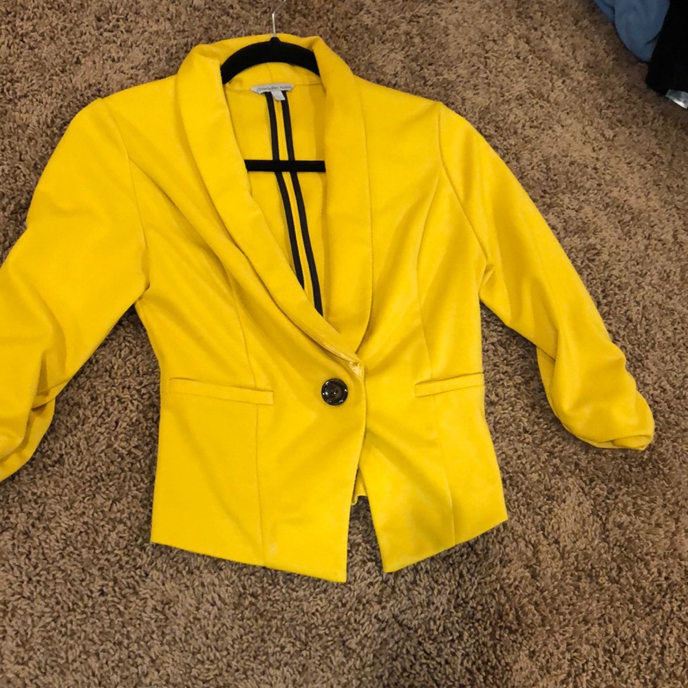 Mustard blazer